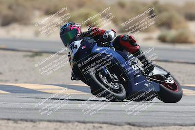 media/Oct-04-2025-CVMA (Sat) [[408bcdd6e4]]/Race 4-Formula Middleweight (Holeshot)/